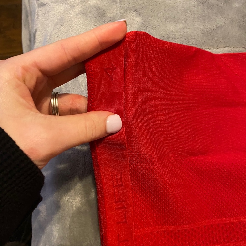 Lululemon swiftly tech short sleeve